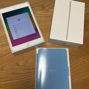 아이패드 미니5 256GB 셀룰러 / 풀박스(5핀충전선 포함) + 정품 스마트커버