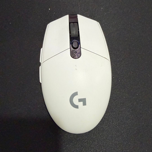 로지텍 G304 화이트 본체만 (동글이 없음)