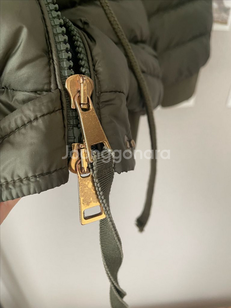 (정품)몽클레어(Moncler)야상봄버 패딩 고프레(Gaufre) 카키컬러 사이즈3--6