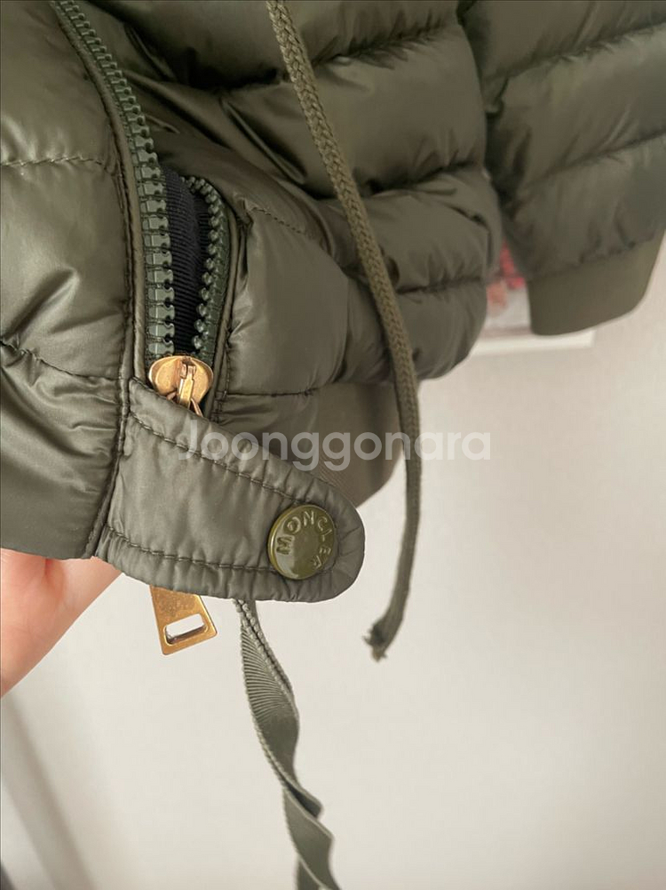 (정품)몽클레어(Moncler)야상봄버 패딩 고프레(Gaufre) 카키컬러 사이즈3--7