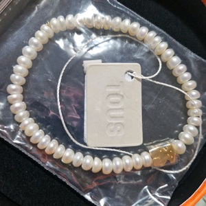 TOUS 18K 진주 팔찌(소곰)