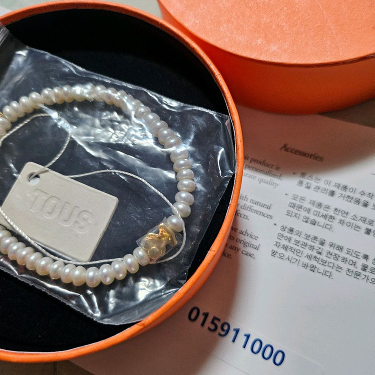 TOUS 18K 진주 팔찌(소곰)--1