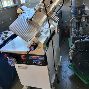 후지육절기 350G 2017년식 안산 사사동