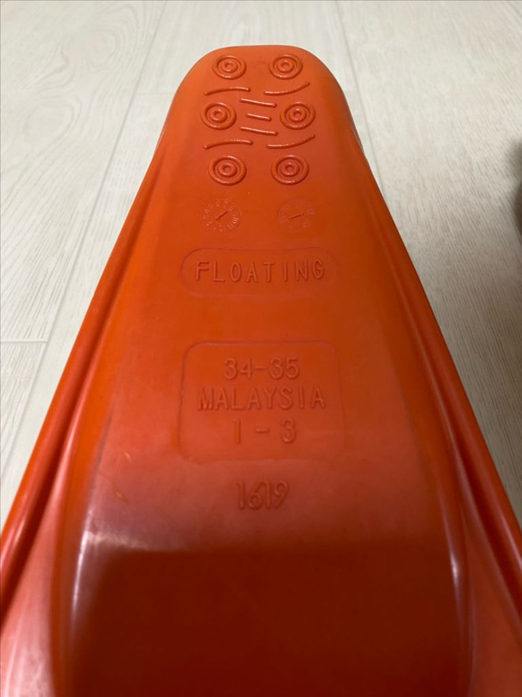 아쿠윈 플로팅 오리발 숏핀 34-35 사이즈--3