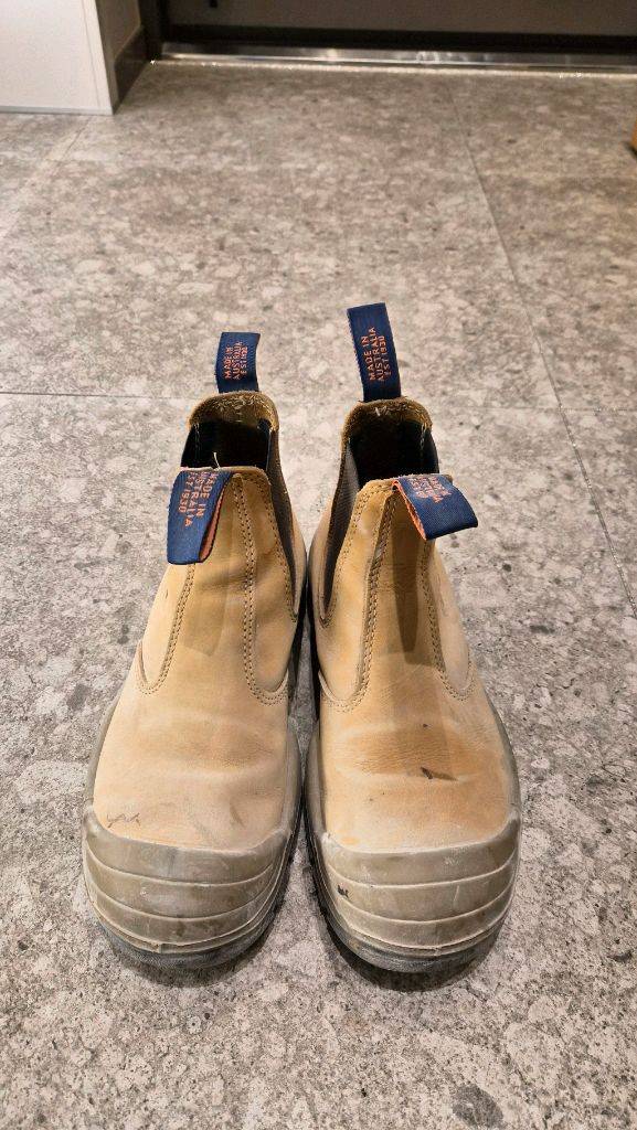 몽그렐 첼시부츠 팝니다 AU6.5--4
