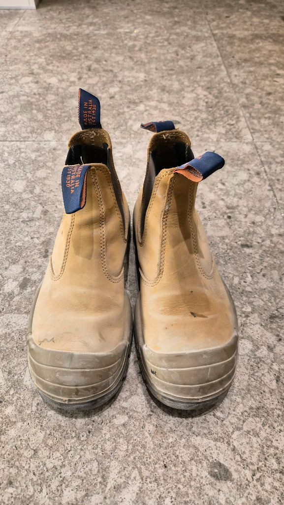 몽그렐 첼시부츠 팝니다 AU6.5--5