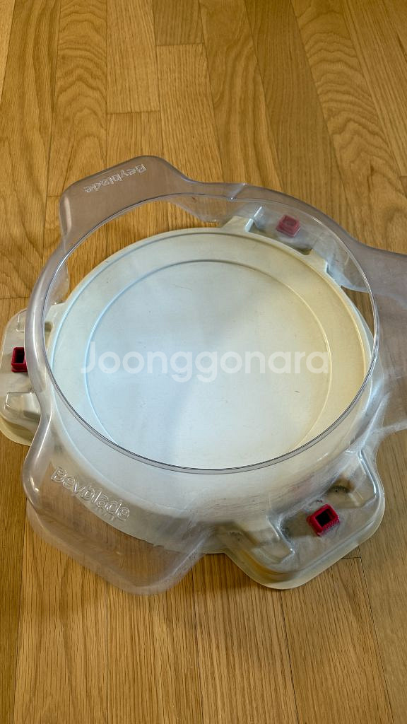 베이블레이드 버스트 4종 및 각종 런처, 경기장--2