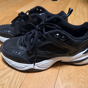 나이키 M2K 테크노 블랙 240mm 운동화