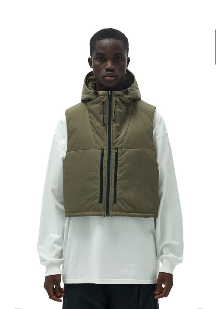 모이프(Moif) 크롭 베스트 HOODED CROP VEST / MARS--1