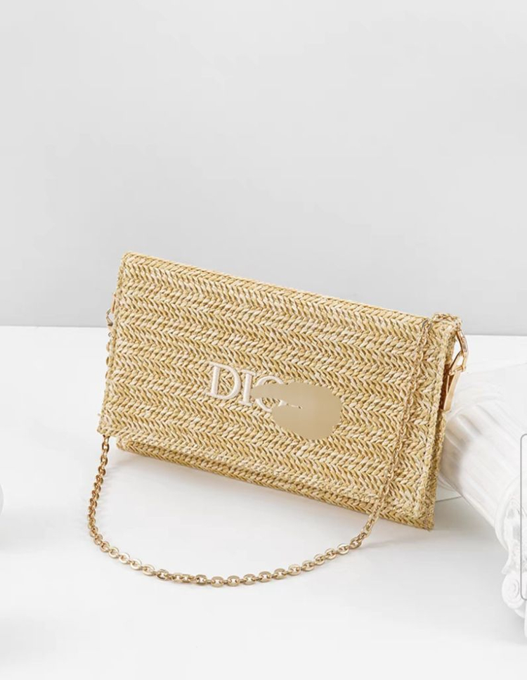 Dior라탄 골드체인 클러치백,이너백(박스 +새상품)--0
