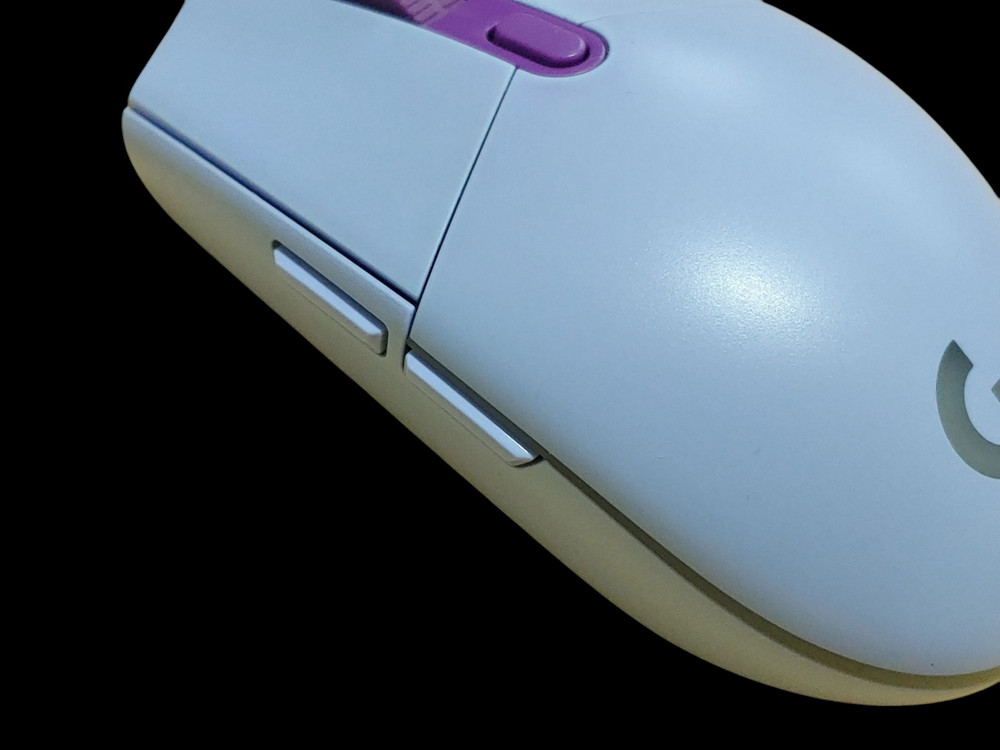 로지텍 G102 라이트싱크 라일락 게이밍 마우스--3
