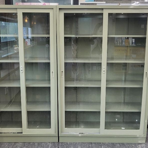 철재유리진열장 철제캐비넷 철재옷장 철재사물함 철제보관함 철재신발장 이미지