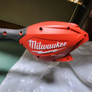 밀워키 m18 롤러 및 예초기 풀세트