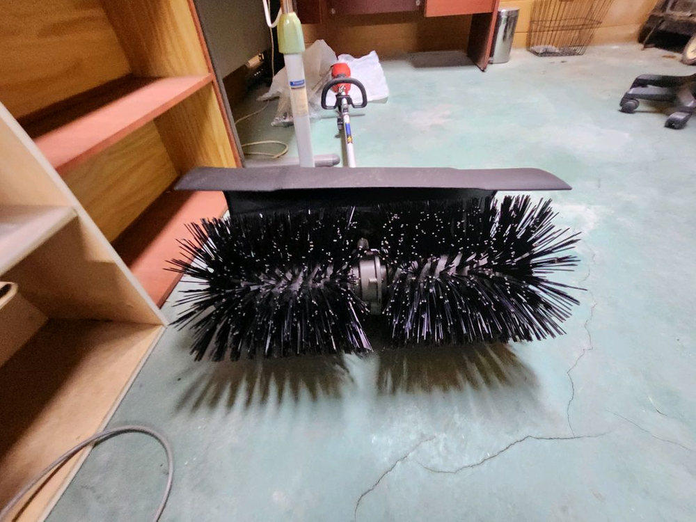 밀워키 m18 롤러 및 예초기 풀세트--3