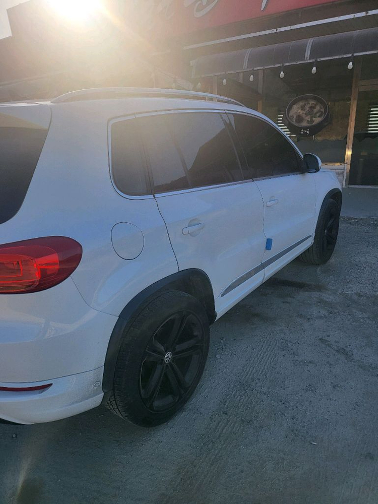 폭스바겐 티구안 이미지