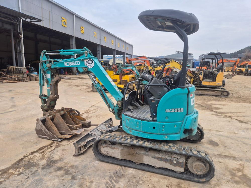 미니굴삭기 코벨코 SK23SR-6 2024년 1600시간 집게, 풀세트 이미지