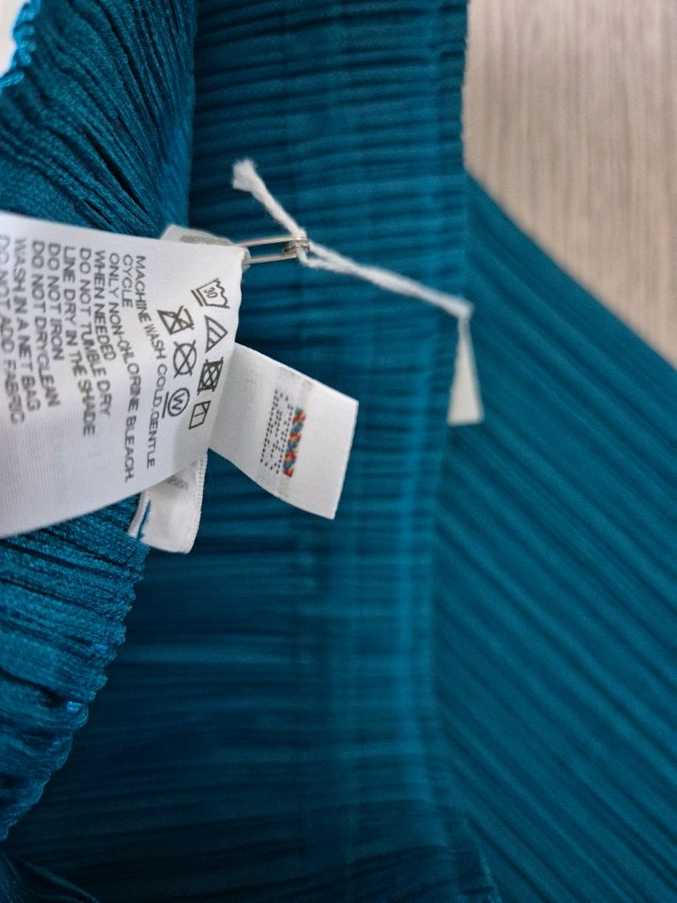 플리츠플리즈 25년 7월 씨커스커트 피콕 블루 3사이즈--3