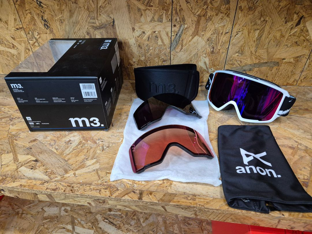아논 M3 화이트 프레임 고글/렌즈3개 팝니다--4