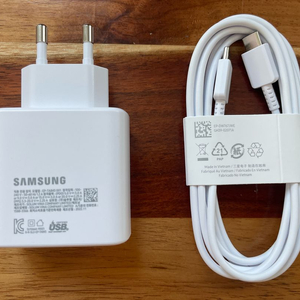 [미사용] 삼성 정품 45W 초고속 충전기 갤럭시북 충전 C타입 케이블 포함