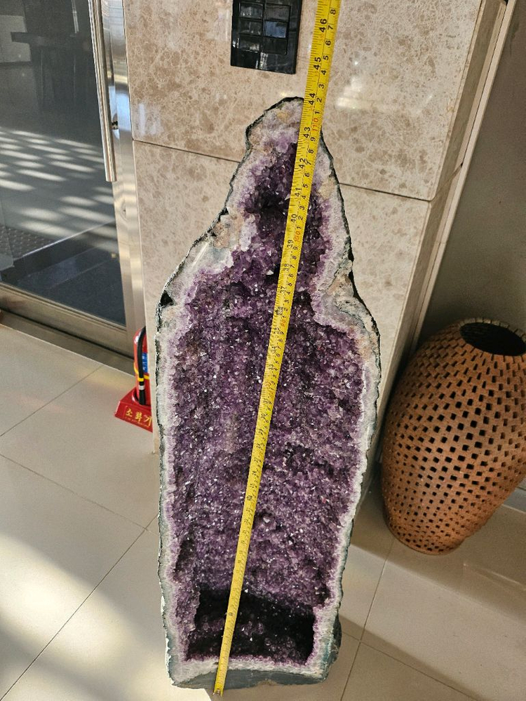 자수정 클러스터 초대형 65kg이상 원석 수석 인테리어--1