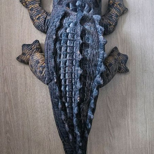 악어 모형 인형