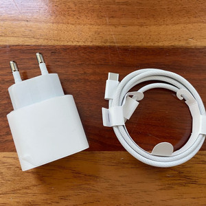 애플 정품 20W USB-C 충전기+케이블 새제품
