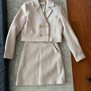 신스덴 자켓, 스커트 투피스