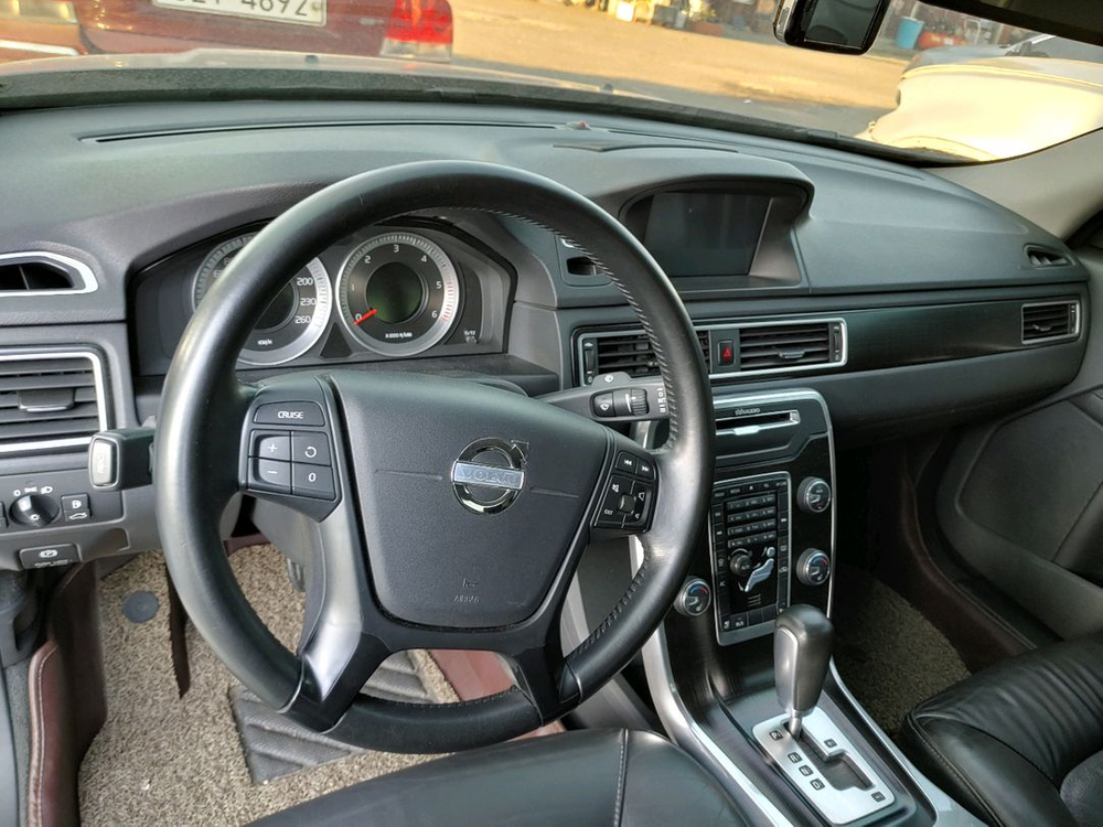 볼보 S80 중고부품 판매--3