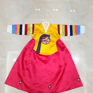 색동당의 여아 한복 4호