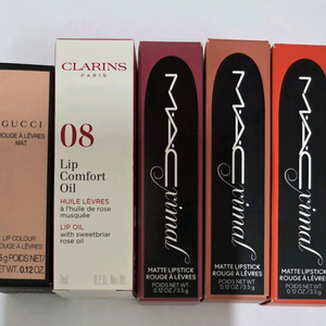 클라랑스 립오일8호스트로베리/구찌 208호데이멧인 아르헨티나/맥 립스틱 카인다섹시 노코랄레이션 미어
