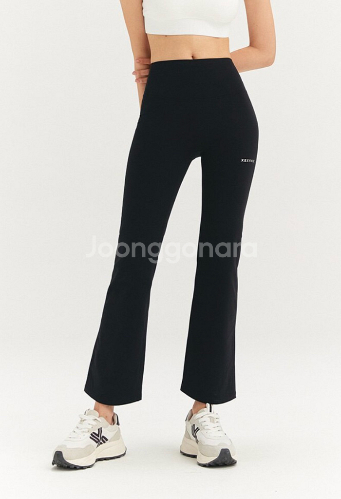 블랙라벨 시그니처 360N 기모 부츠컷 팬츠 블랙 새제품--2