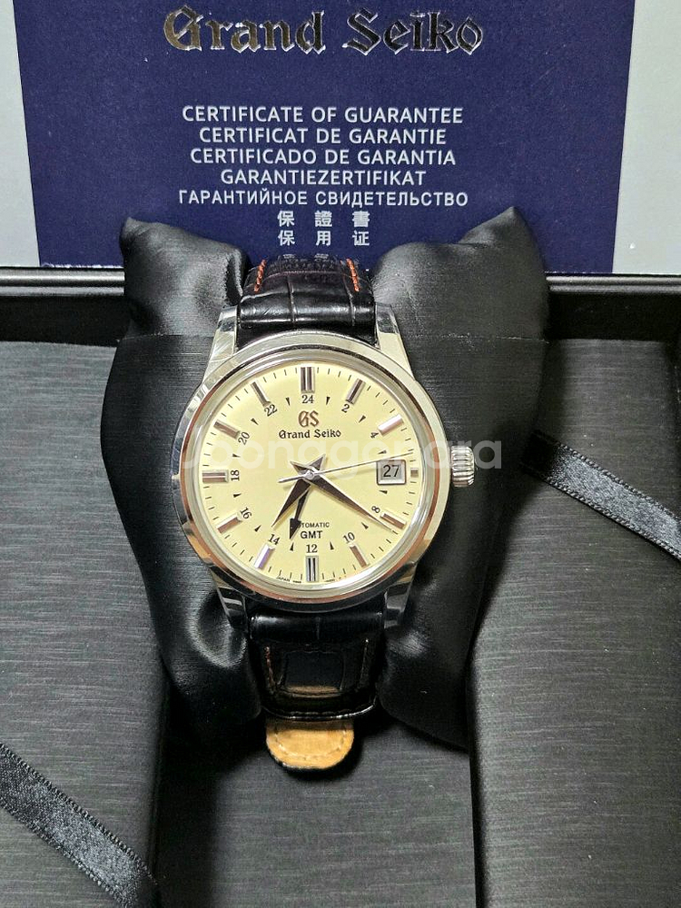 그랜드 세이코 sbgm221--1