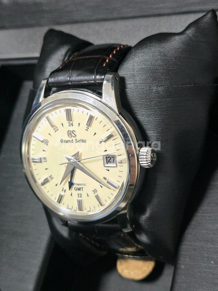 그랜드 세이코 sbgm221--3