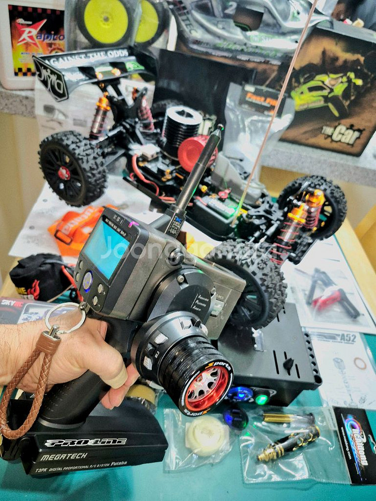 *각종교신가능*니트로엔진RC카1/8하이엔드급JQ theCar풀패키지알씨카셋~바람에언덕에서--1