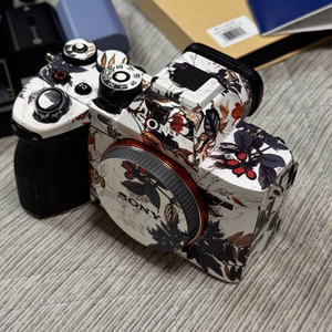 소니 A7R5 바디 풀박스 (배터리 5개, 512GB CF-A카드 포함)