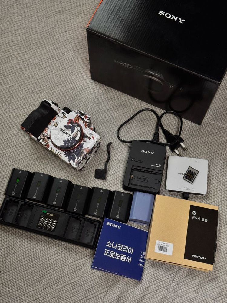 소니 A7R5 바디 풀박스 (배터리 5개, 512GB CF-A카드 포함)--1