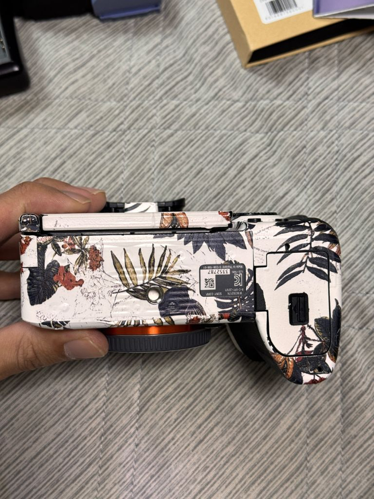 소니 A7R5 바디 풀박스 (배터리 5개, 512GB CF-A카드 포함)--7