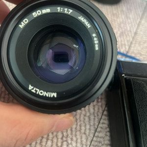 minolta md 50mm 1:1.7 렌즈 팝니다