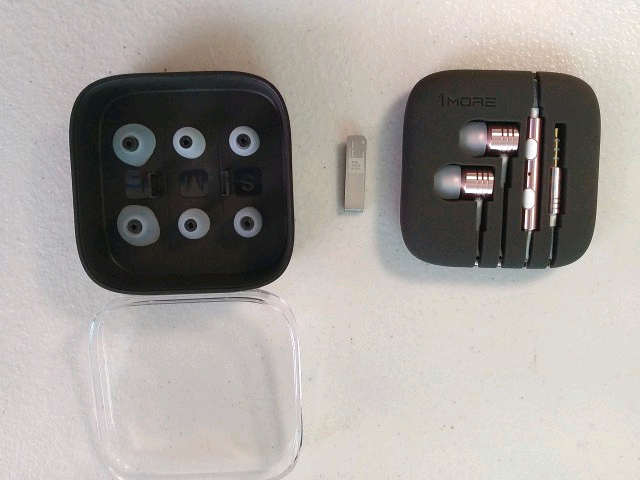 샤오미 원모어 클래식 이어폰 로즈핑크--3