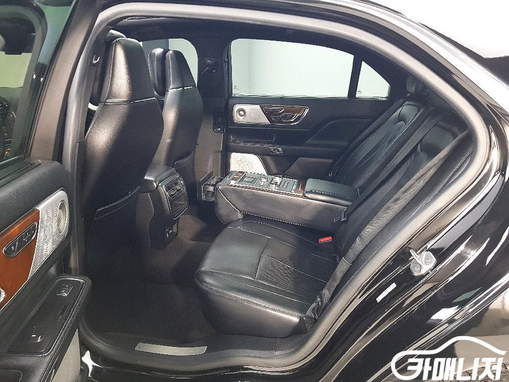 [링컨]컨티넨탈 10세대 3.0 AWD 리저브 #2026년특가--7