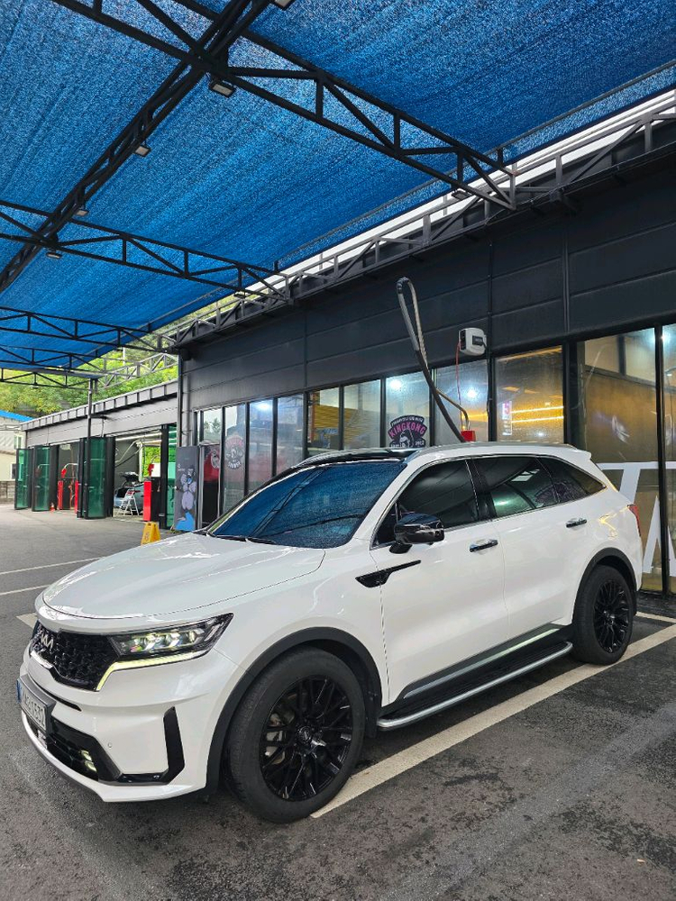 쏘렌토 모모 휠 미쉐린 cc2 타이어 판매 이미지