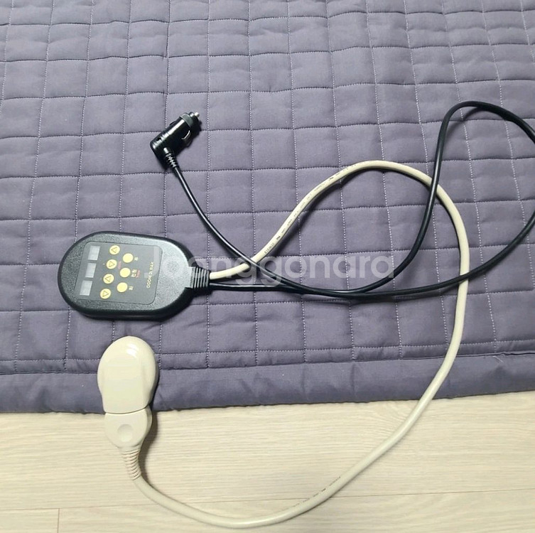 12V 2인용꼼지락 차박용 탄소온열매트팝니다.--1