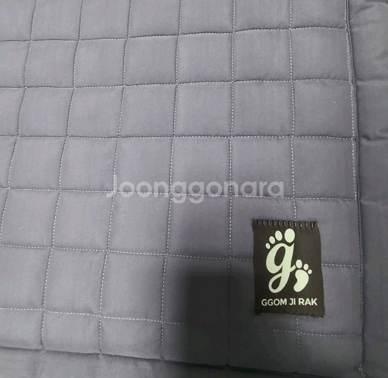 12V 2인용꼼지락 차박용 탄소온열매트팝니다.--2