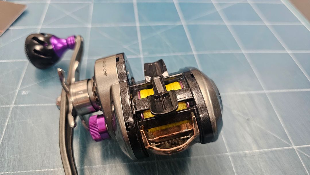 아부가르시아BV8(우핸들),솔티스테이지 KR-X 612-150 사베링 판매합니다--5