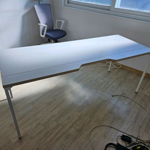 (경기도이천) 데스커 컴퓨터 책상 1800 팝니다