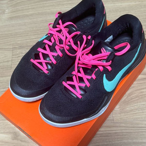 270) 코비8 프로트로 Black and gold 커스텀제품