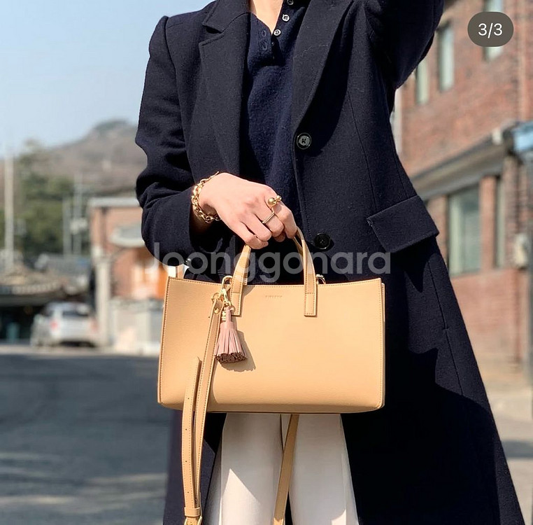 피브레노 롱 피콜리나 백 34머쉬룸 컬러 +투톤스트랩 새상품 fibreno 베이지가방 피브레노가방 토트백 숄더백--8