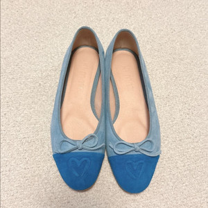 키미스튜디오 하트플랫 블루벨 235 새상품/ 키미하트플랫 스웨이드 플랫슈즈 양가죽 디자이너수제화 ki mmi