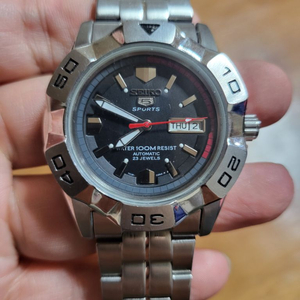 세이코 스포츠 다이버시계 이미지