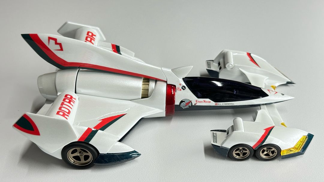 사이버포뮬러 1/24 이슈자크 00-X3/II 판매 합니다. 이미지